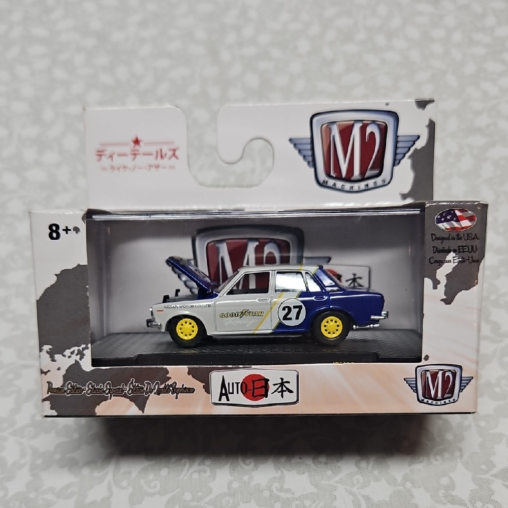 M2 Machines 1969 Nissan Bluebird 1600SSS Premium Die-cast Car JPN02 17-95